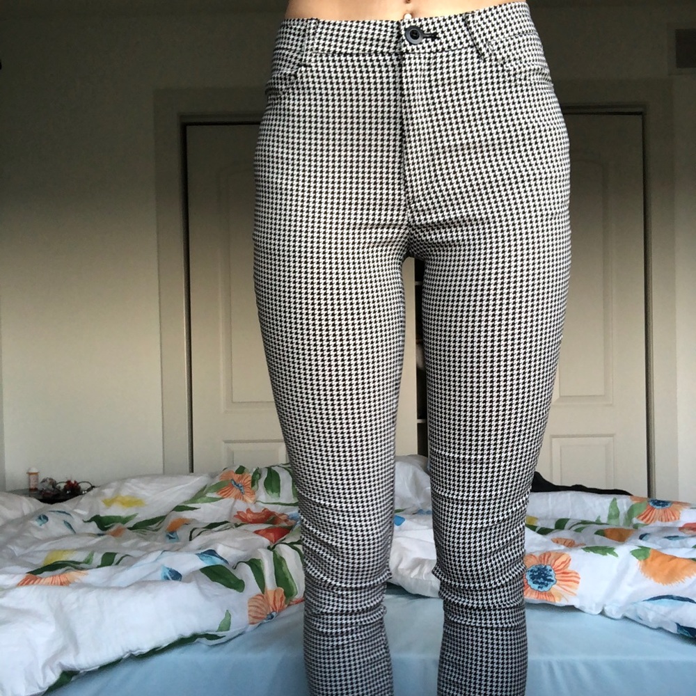 Black and white patterned pants